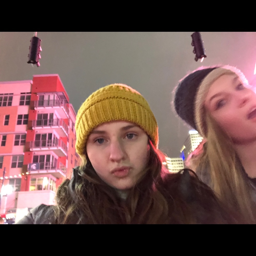 Meet your Posher, Alyssa